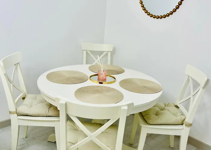 Aki Rin